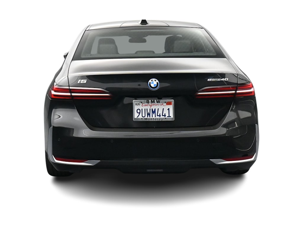 Thumbnail: 2026 BMW i5 - 5