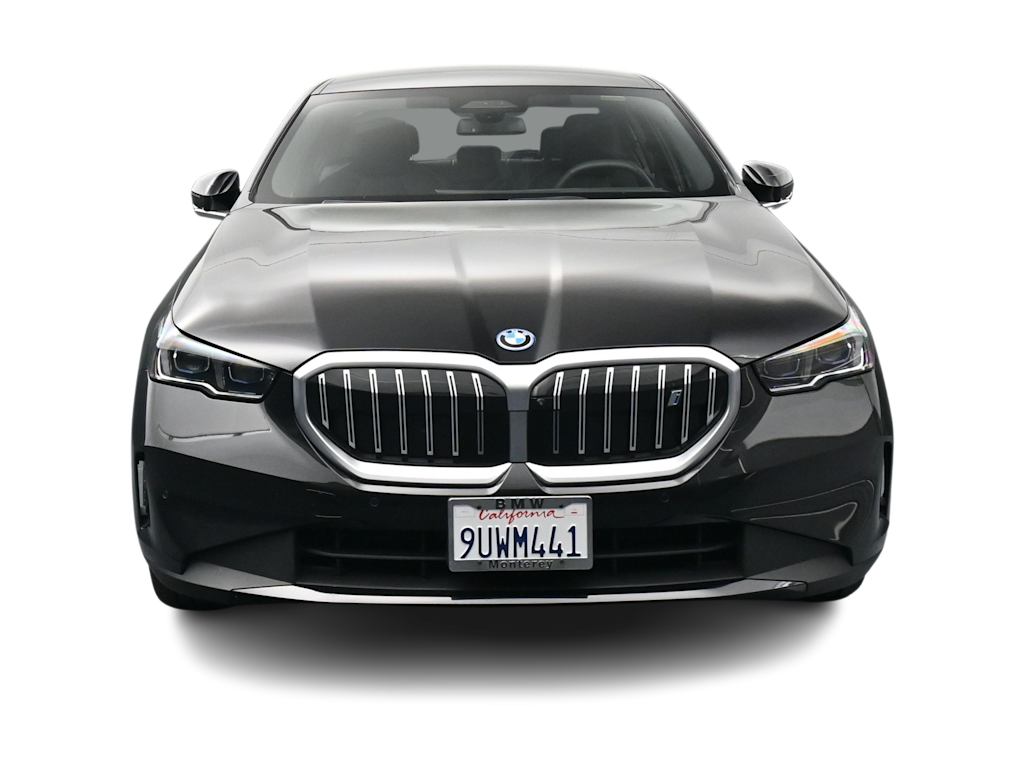 Thumbnail: 2026 BMW i5 - 6