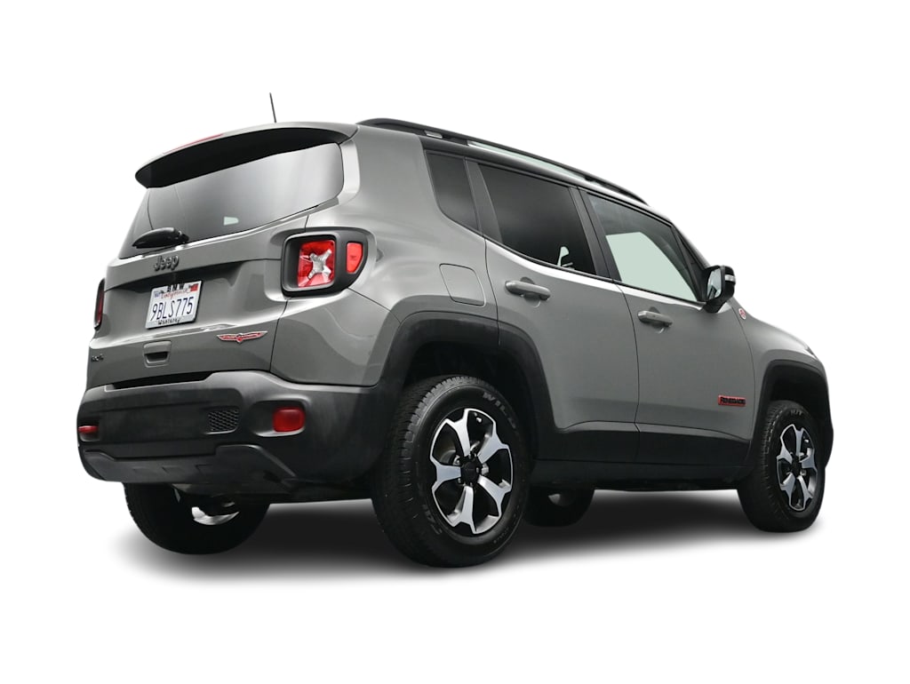 Thumbnail: 2022 Jeep Renegade - 30