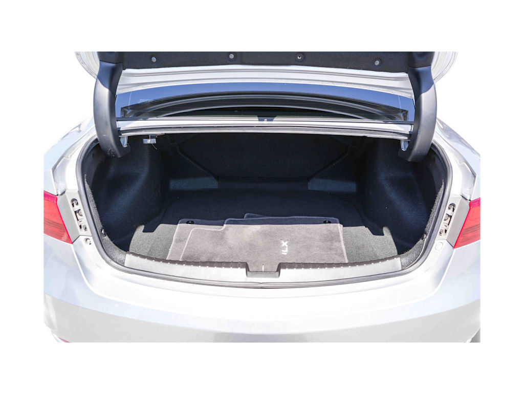 Thumbnail: 2013 Acura ILX - 16