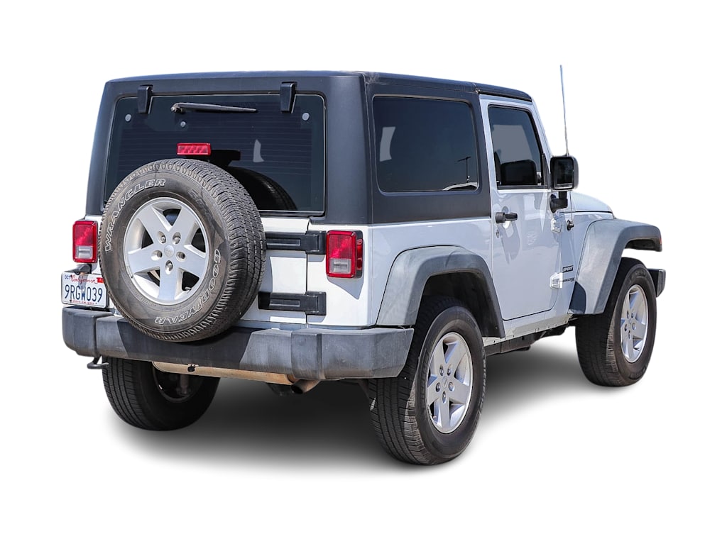 Thumbnail: 2018 Jeep Wrangler - 16