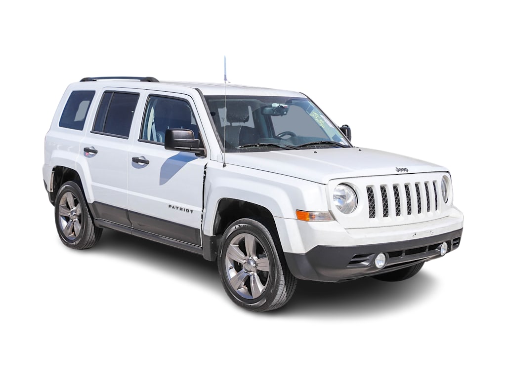 Thumbnail: 2016 Jeep Patriot - 13