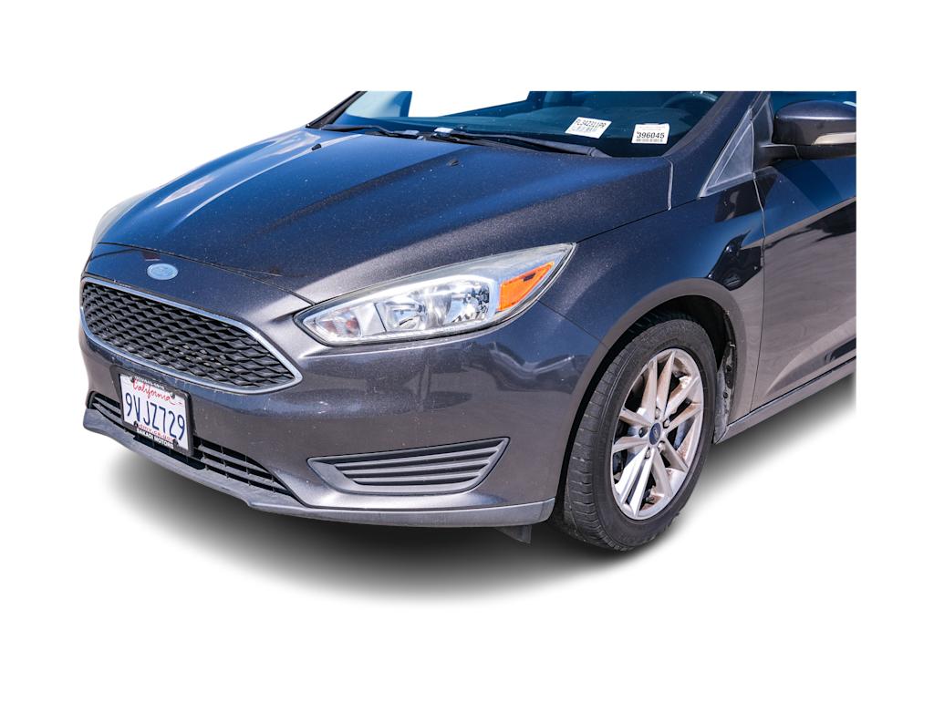Thumbnail: 2015 Ford Focus - 19