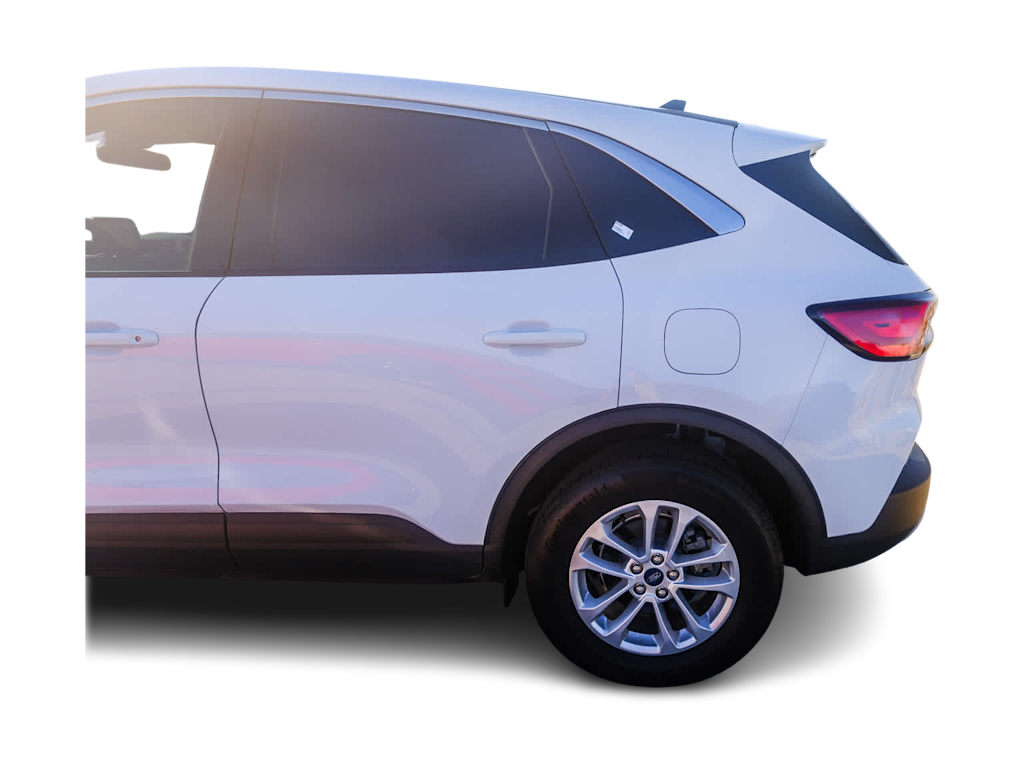 Thumbnail: 2022 Ford Escape - 3