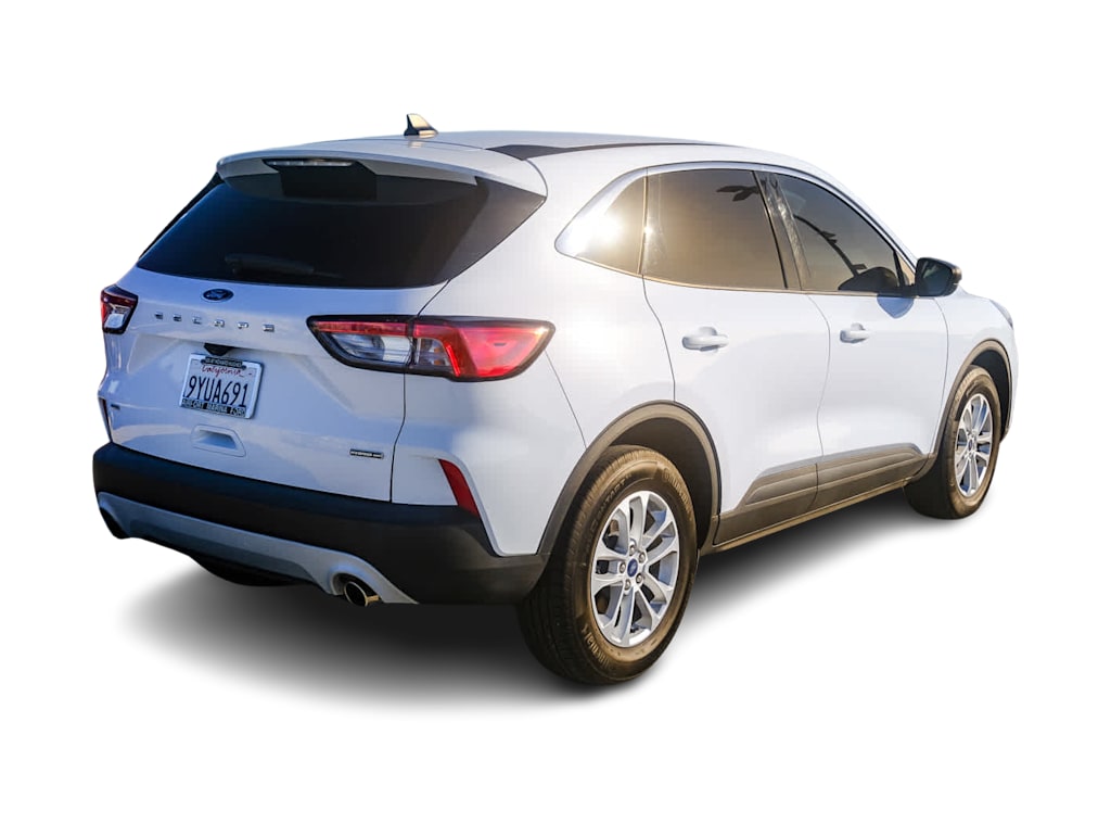 Thumbnail: 2022 Ford Escape - 15
