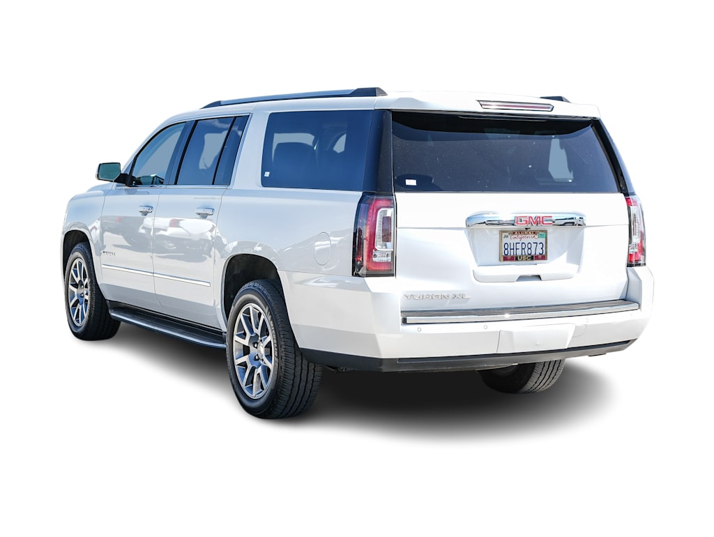 Thumbnail: 2019 GMC Yukon XL - 3