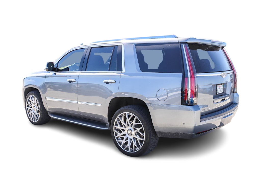 Thumbnail: 2018 Cadillac Escalade - 3