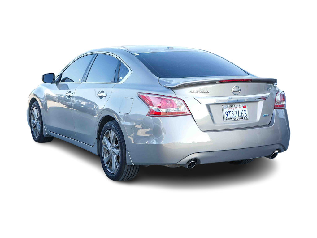Thumbnail: 2013 Nissan Altima - 3