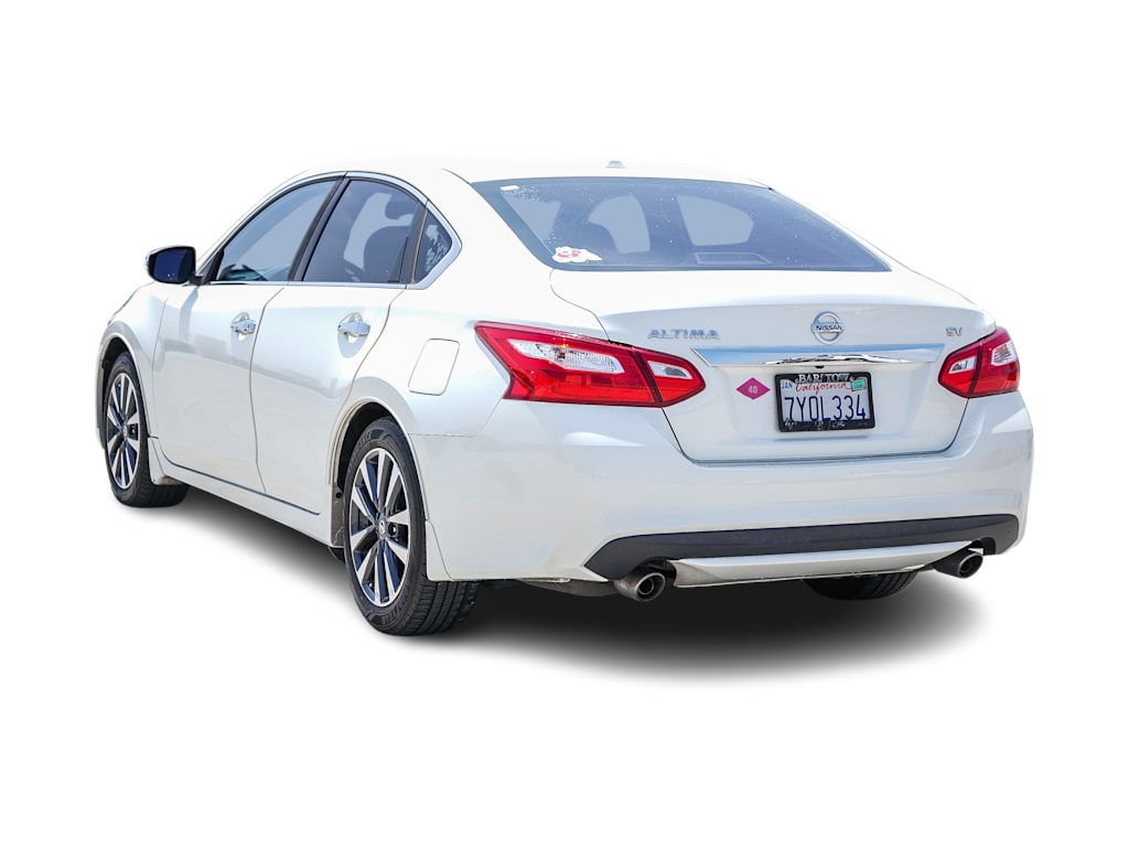 Thumbnail: 2016 Nissan Altima - 3
