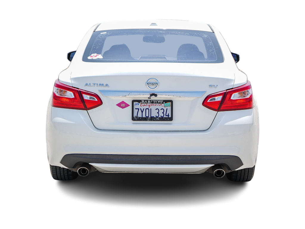 Thumbnail: 2016 Nissan Altima - 4