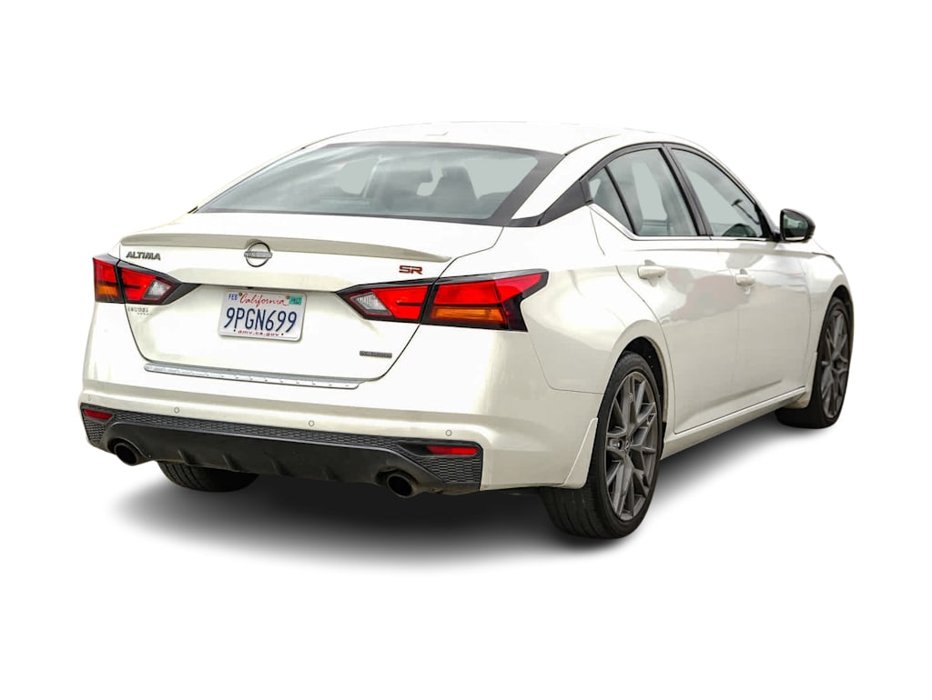 Thumbnail: 2023 Nissan Altima - 16