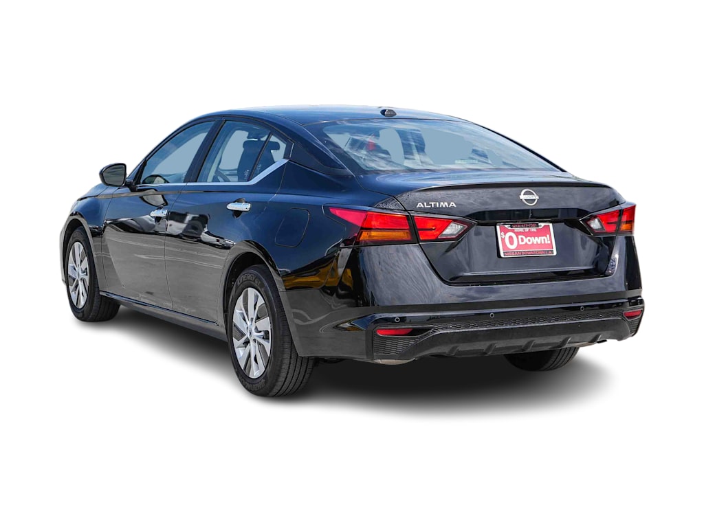 Thumbnail: 2025 Nissan Altima - 3