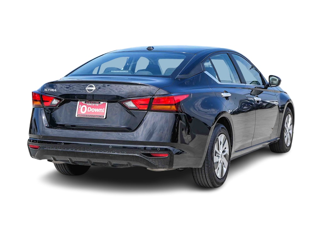 Thumbnail: 2025 Nissan Altima - 20