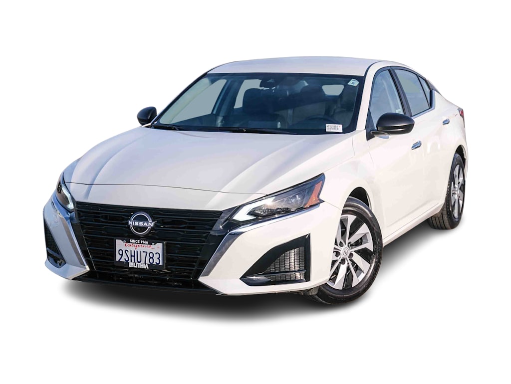 2025 Nissan Altima