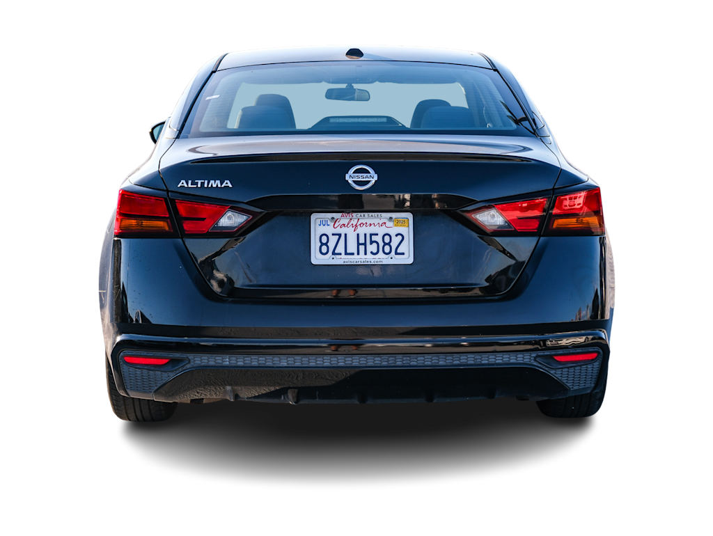 Thumbnail: 2020 Nissan Altima - 4