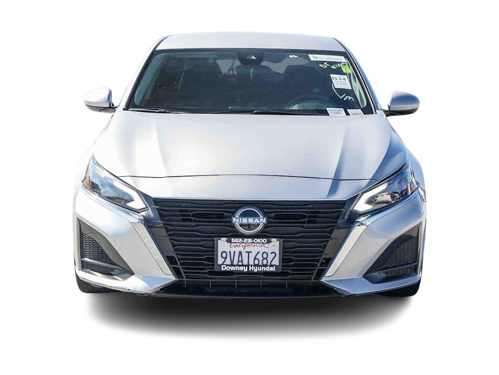 Thumbnail: 2023 Nissan Altima - 5