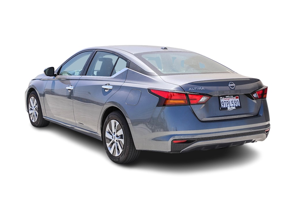 Thumbnail: 2025 Nissan Altima - 3