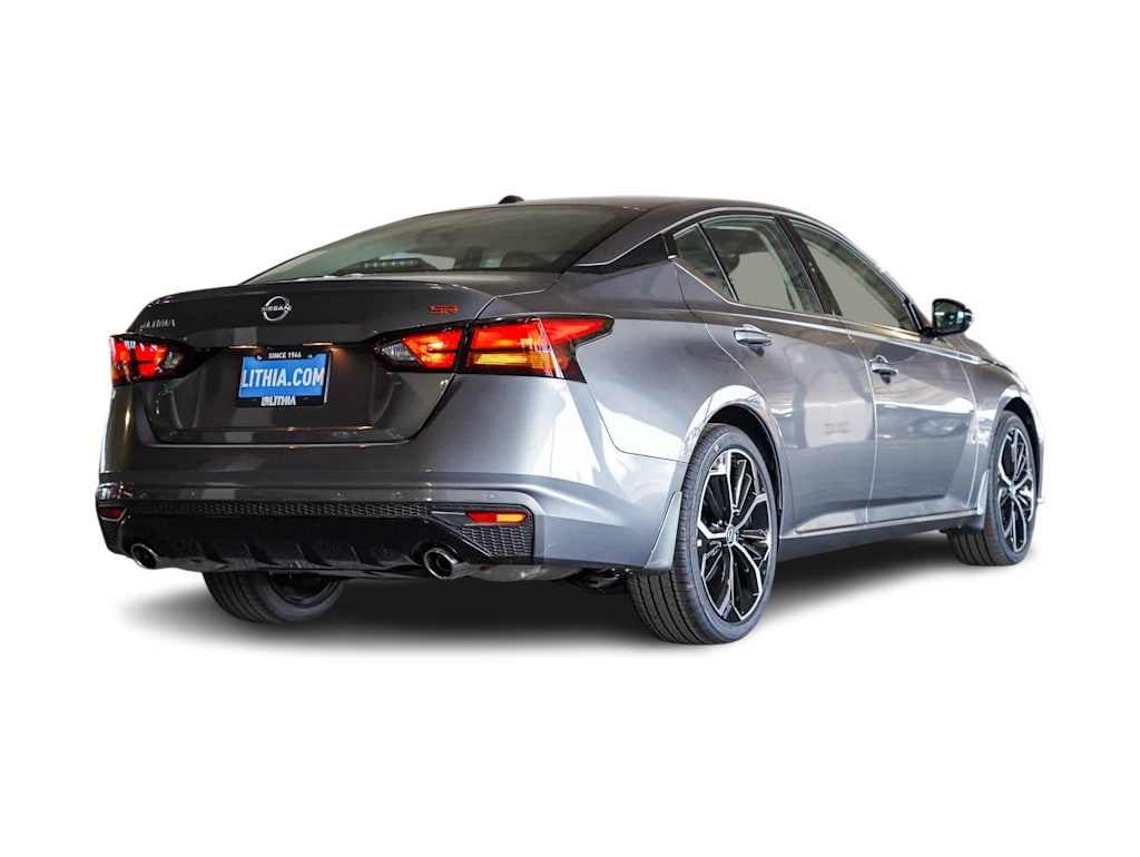 Thumbnail: 2025 Nissan Altima - 17