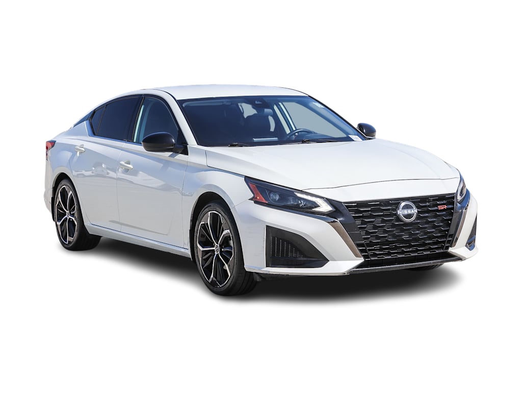 Thumbnail: 2023 Nissan Altima - 16