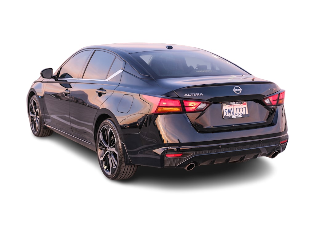 Thumbnail: 2024 Nissan Altima - 3