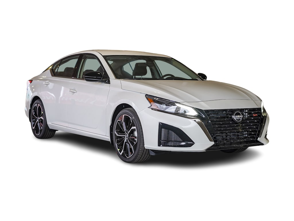 Thumbnail: 2025 Nissan Altima - 17