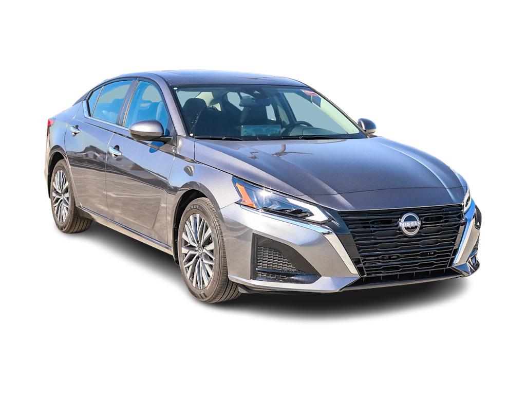 Thumbnail: 2025 Nissan Altima - 17