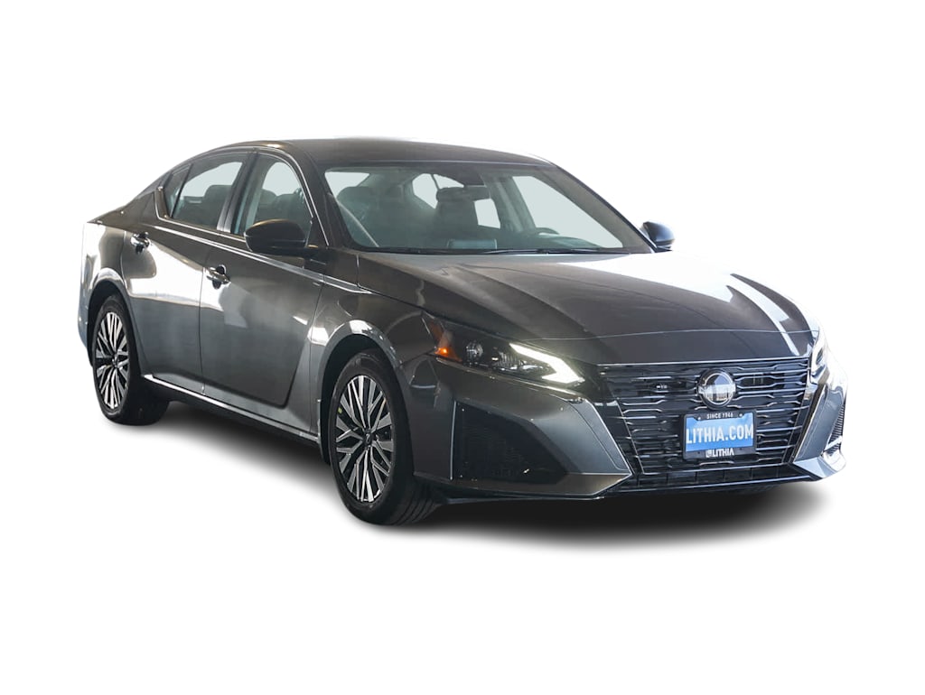 Thumbnail: 2026 Nissan Altima - 16