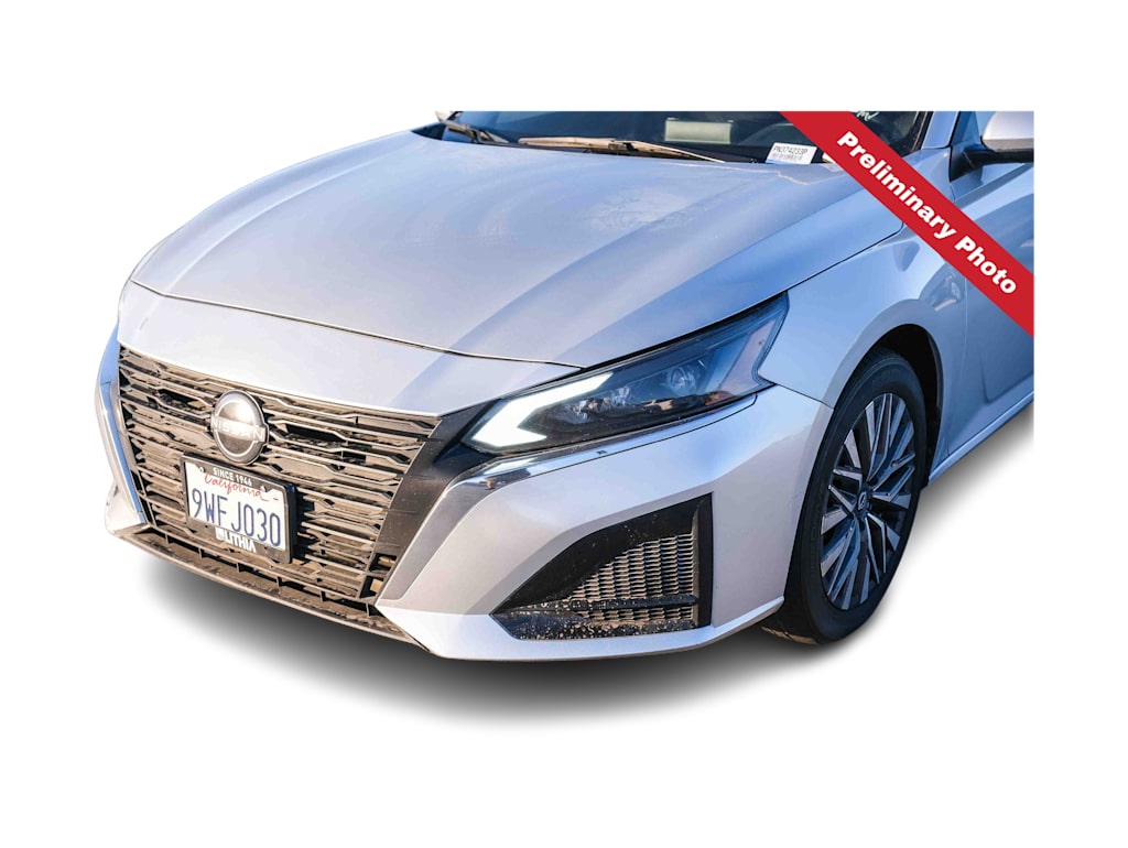 Thumbnail: 2023 Nissan Altima - 16