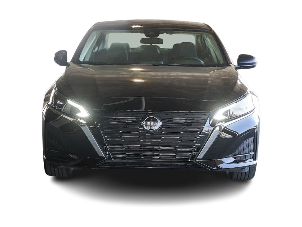 Thumbnail: 2025 Nissan Altima - 4