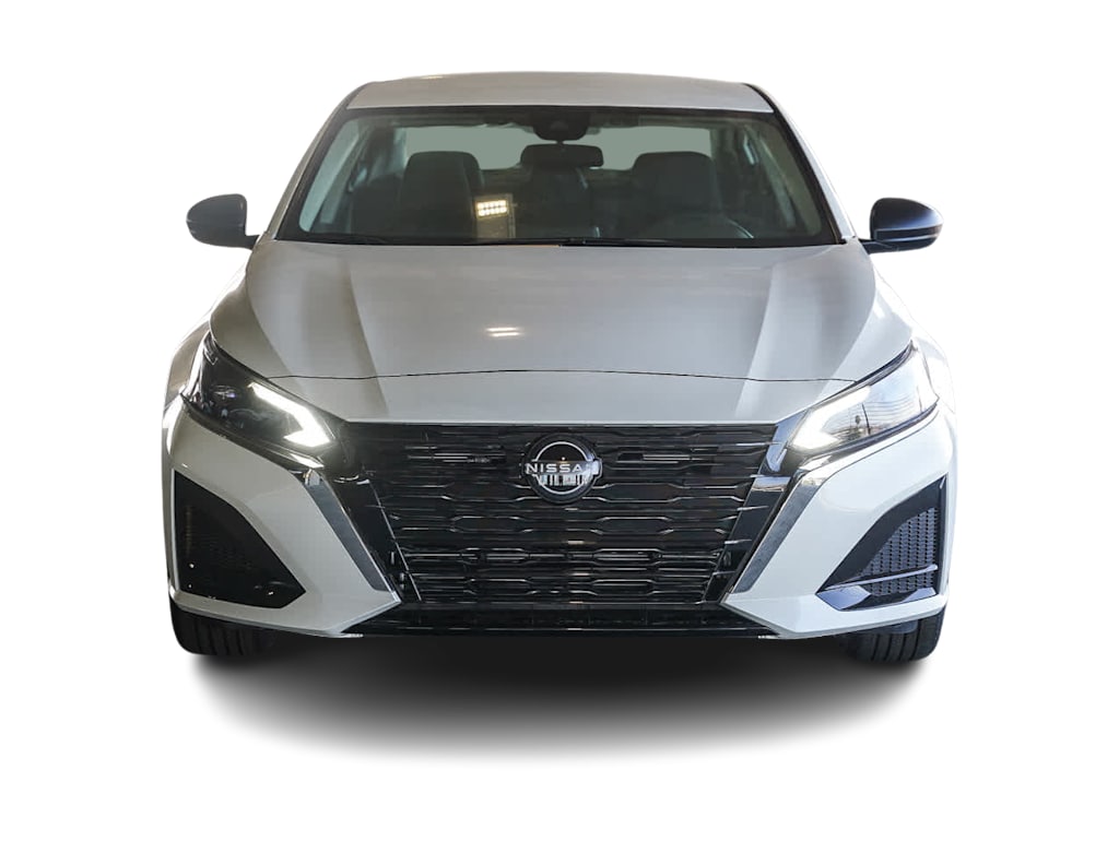 Thumbnail: 2025 Nissan Altima - 4