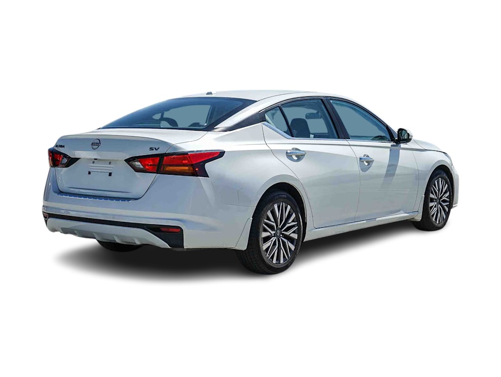 Thumbnail: 2023 Nissan Altima - 15