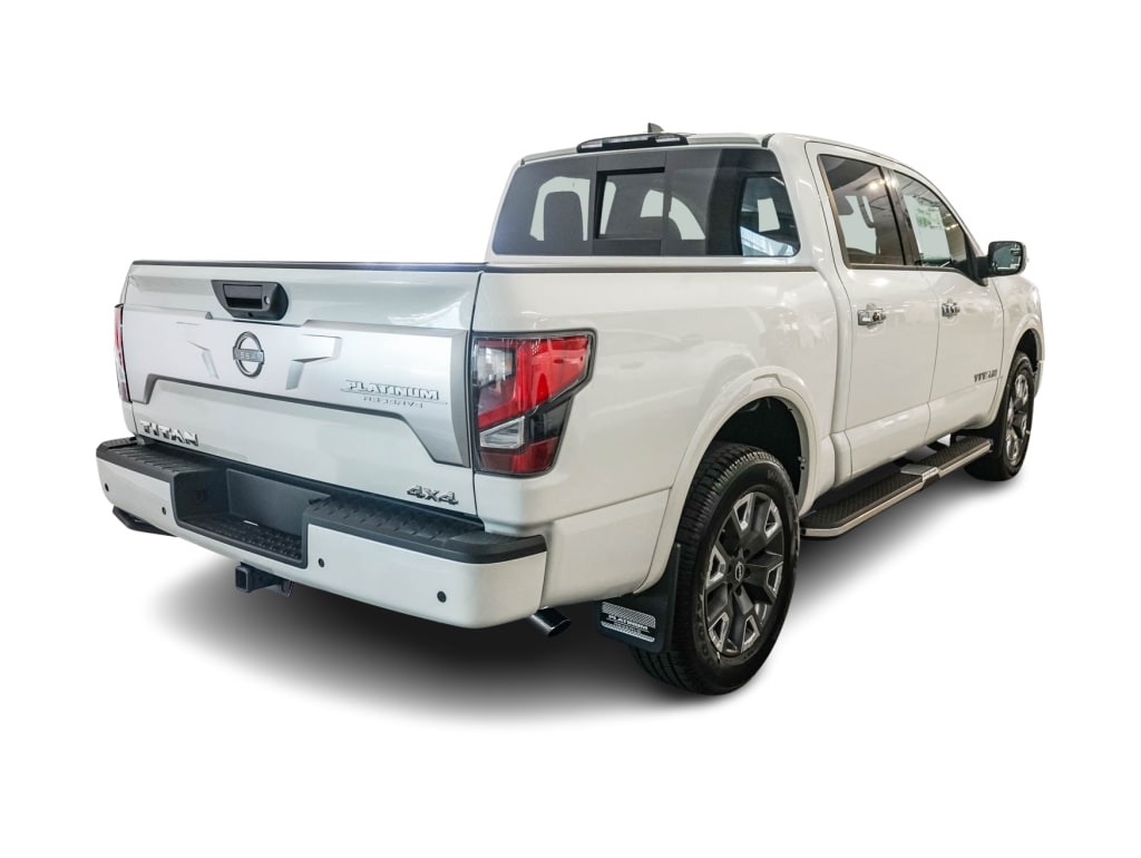 2023 Nissan Titan Platinum Reserve 20