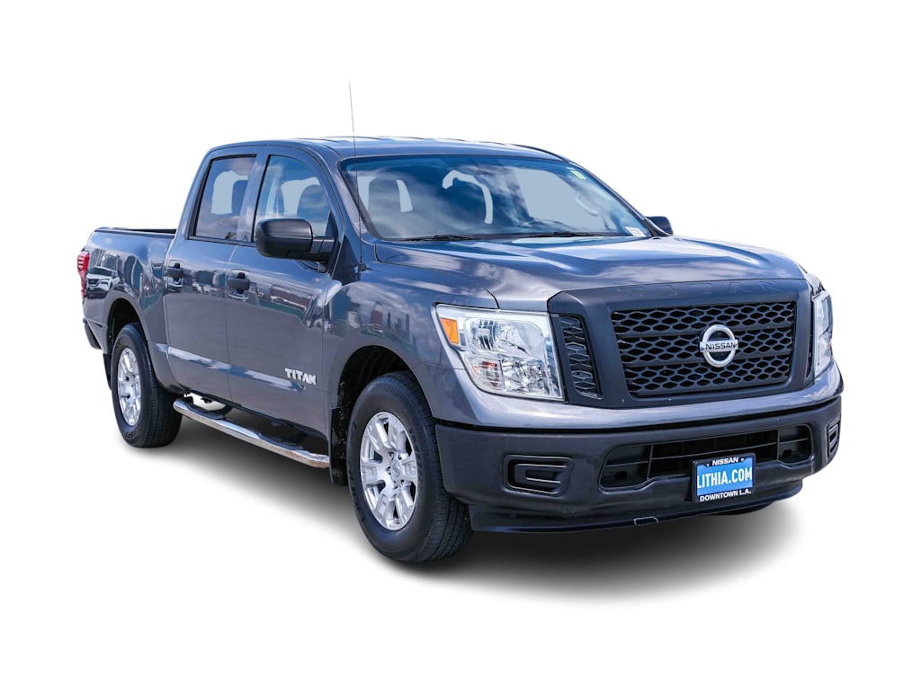 Thumbnail: 2018 Nissan Titan - 16
