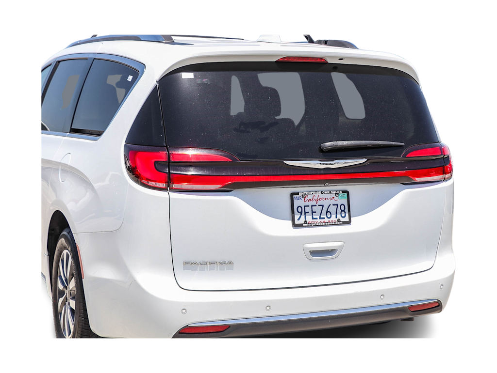 Thumbnail: 2021 Chrysler Pacifica - 17