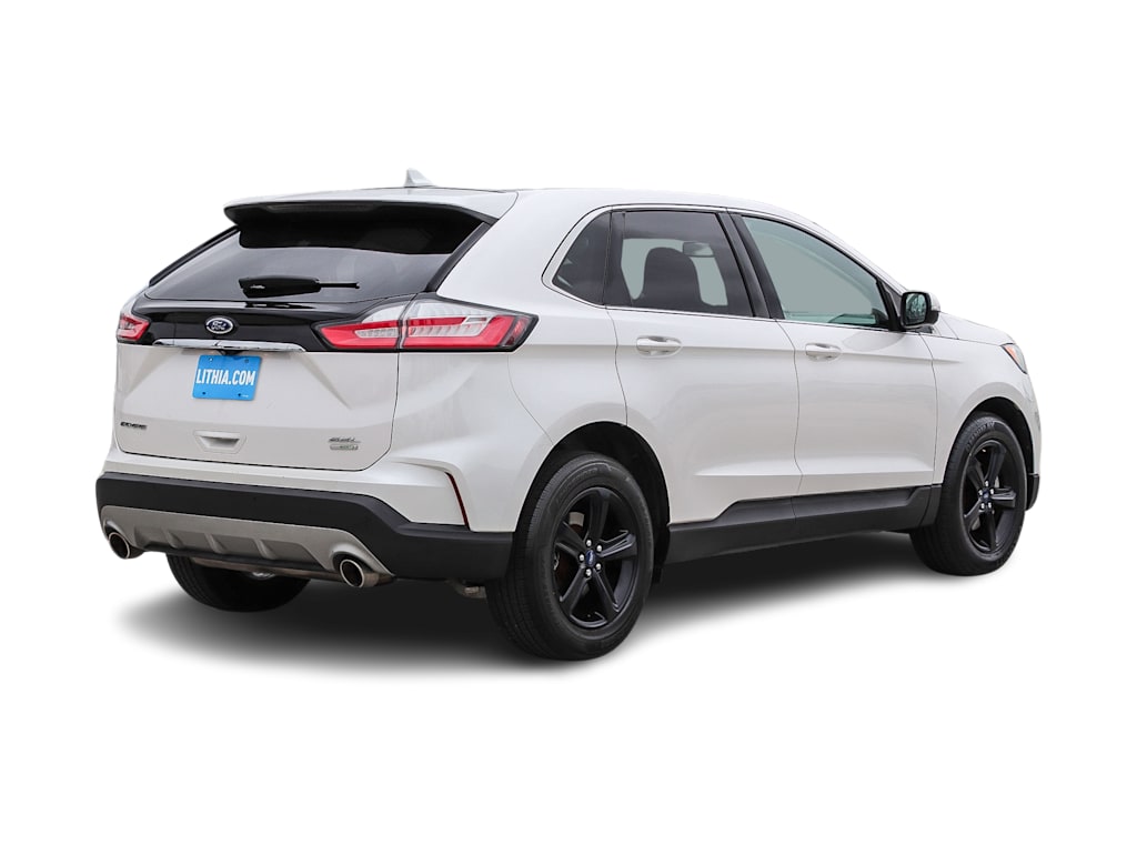 Thumbnail: 2019 Ford Edge - 18