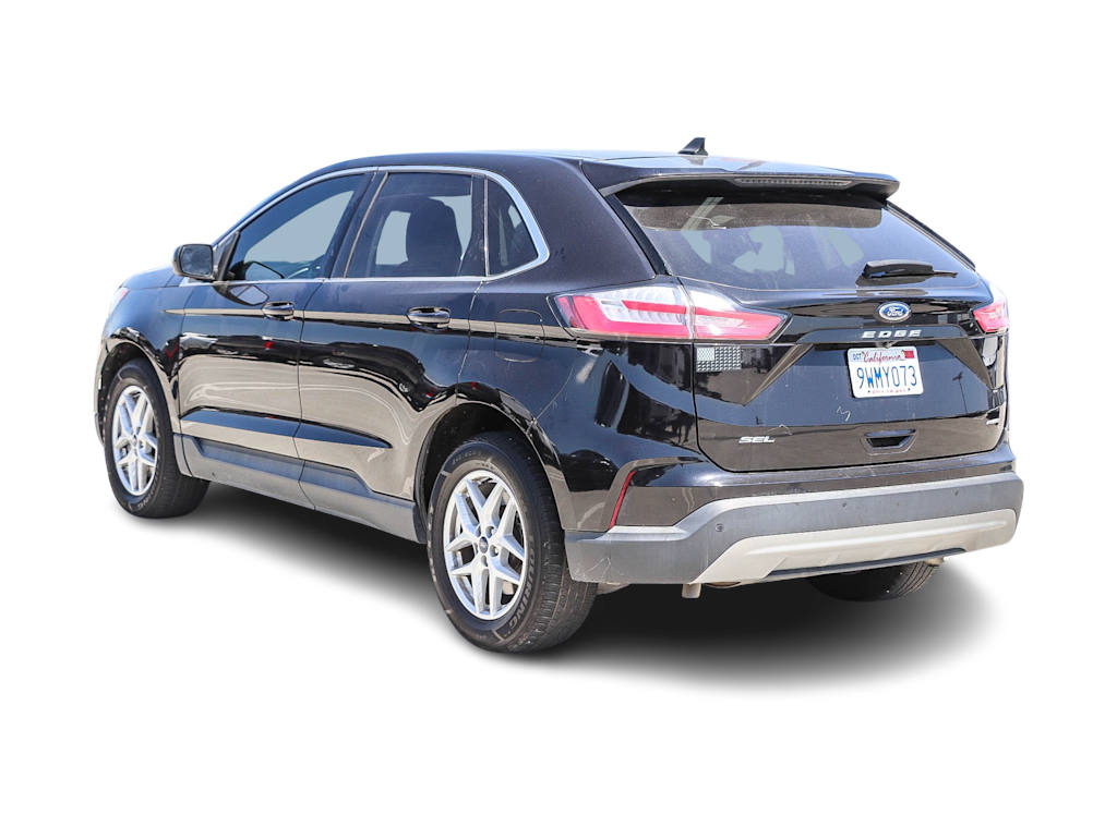 Thumbnail: 2021 Ford Edge - 3