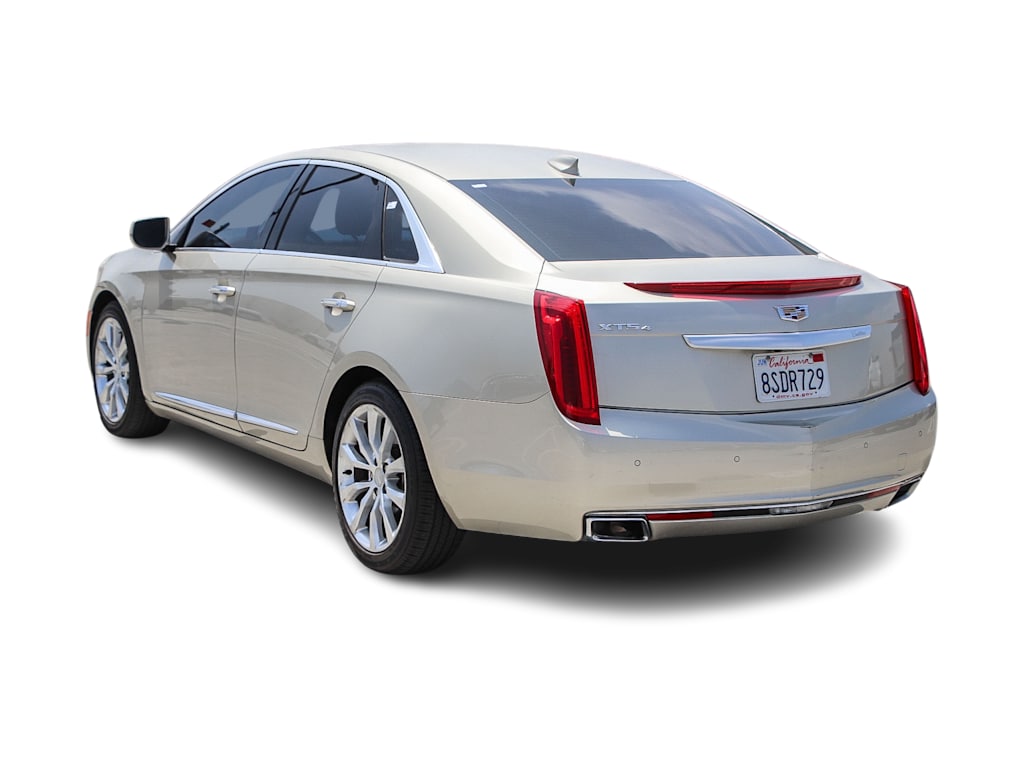 Thumbnail: 2016 Cadillac XTS - 3