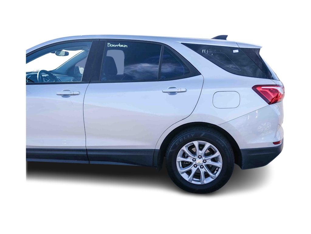 Thumbnail: 2019 Chevrolet Equinox - 3