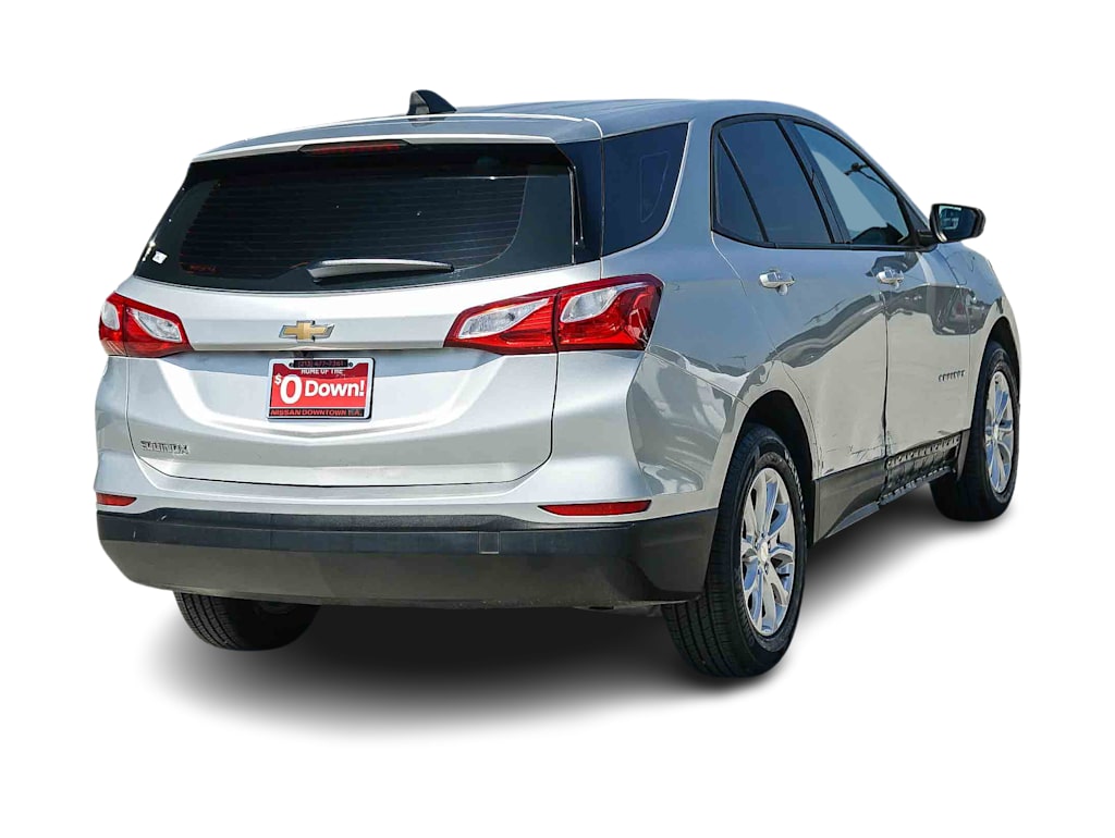 Thumbnail: 2019 Chevrolet Equinox - 18