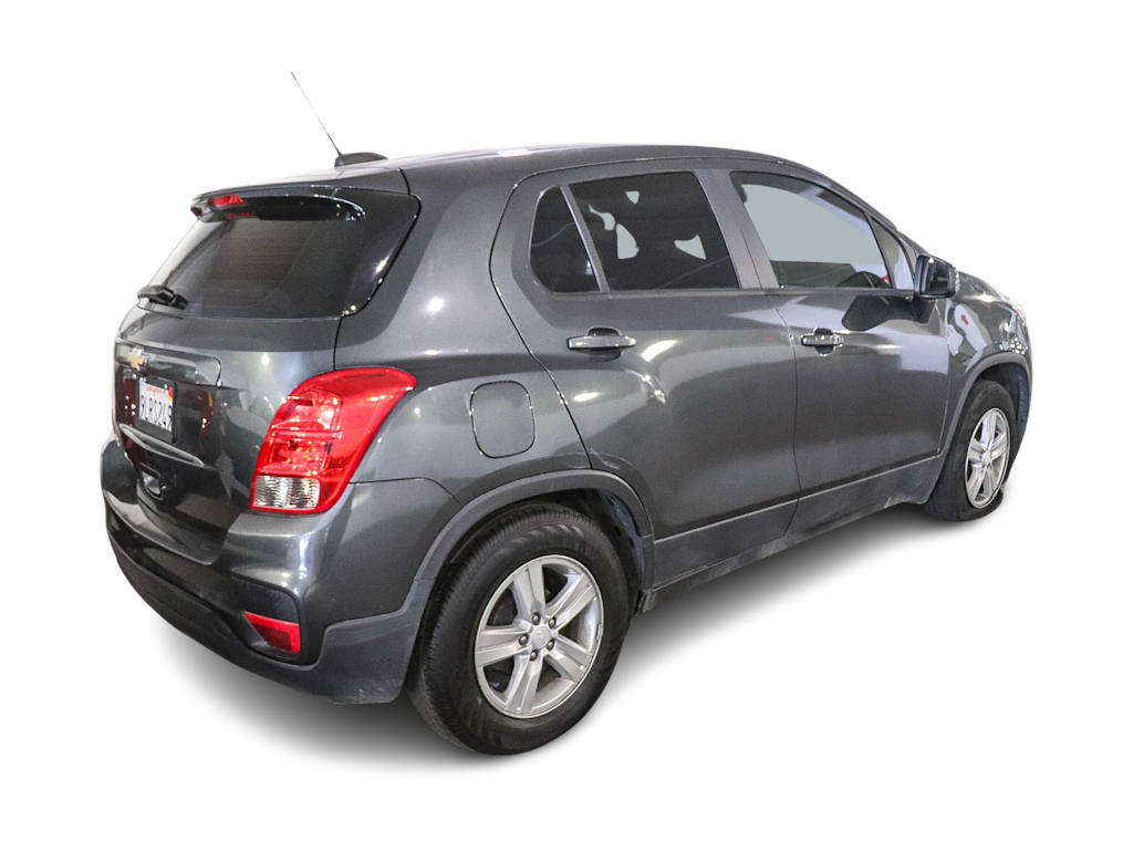 Thumbnail: 2020 Chevrolet Trax - 16