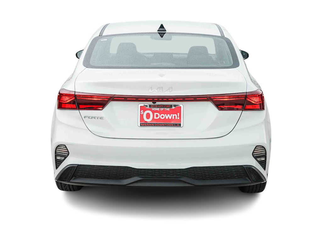Thumbnail: 2024 Kia Forte - 4