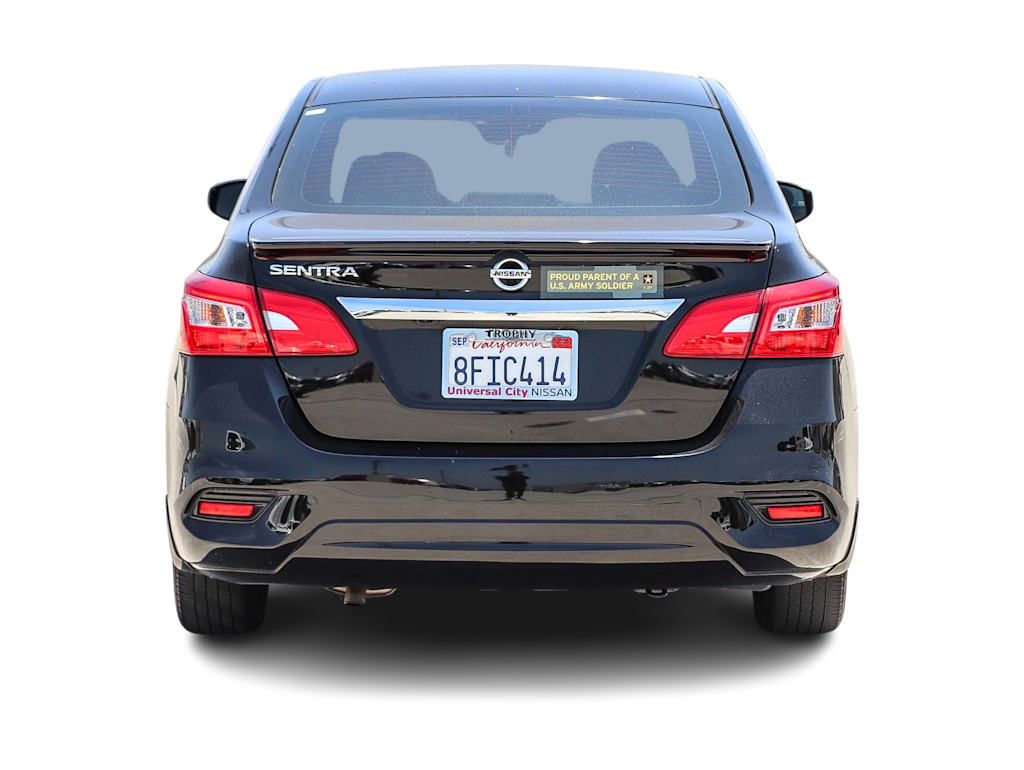 Thumbnail: 2018 Nissan Sentra - 4