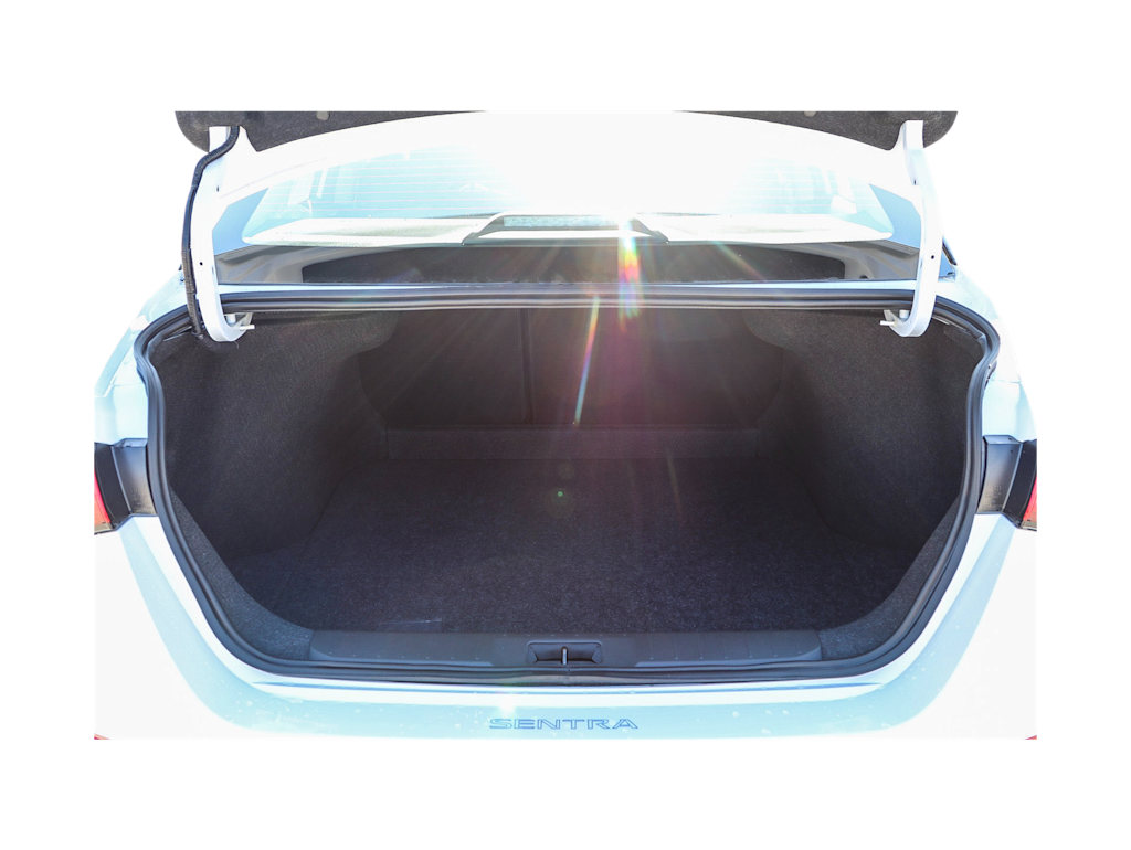 Thumbnail: 2025 Nissan Sentra - 15