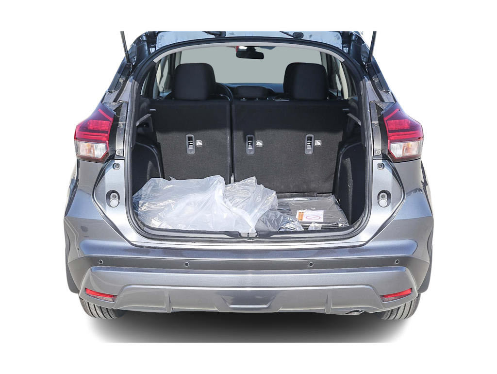 Thumbnail: 2025 Nissan Kicks - 28