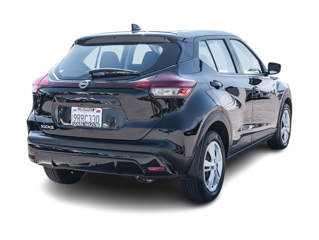 Thumbnail: 2024 Nissan Kicks - 16