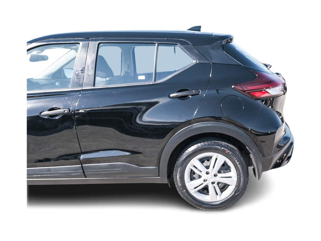 Thumbnail: 2024 Nissan Kicks - 18