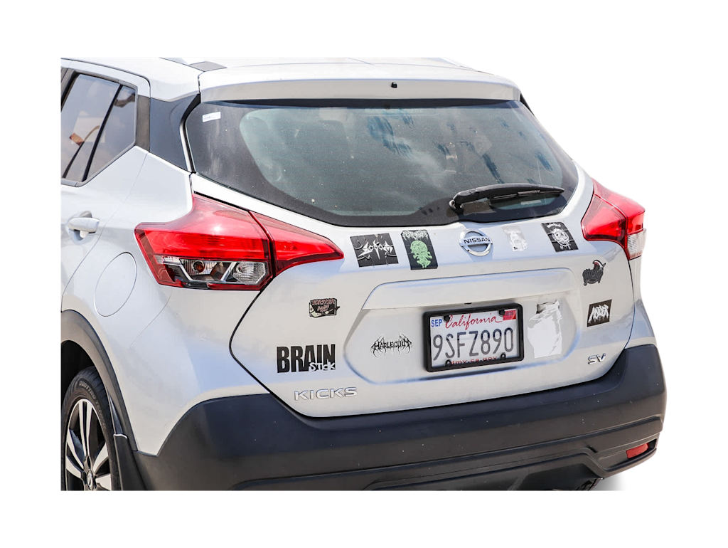 Thumbnail: 2019 Nissan Kicks - 18