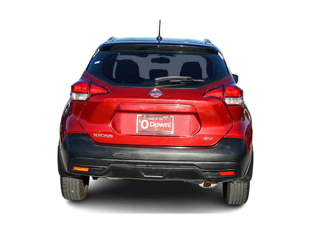 Thumbnail: 2019 Nissan Kicks - 4