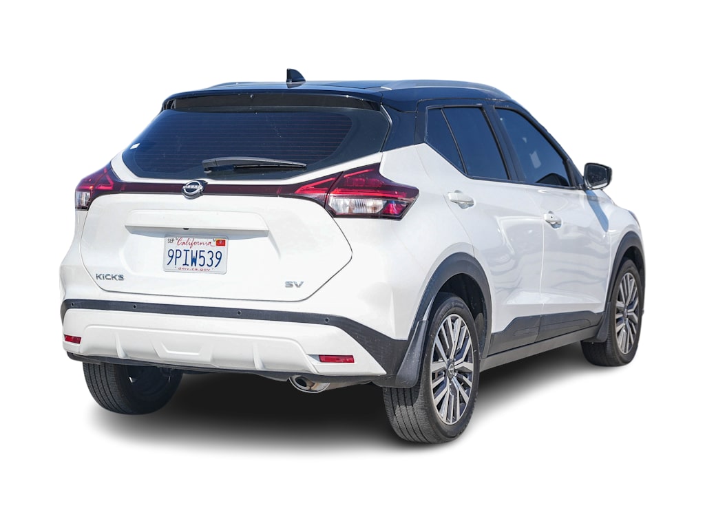 Thumbnail: 2024 Nissan Kicks - 16