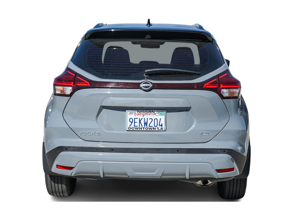 Thumbnail: 2023 Nissan Kicks - 4